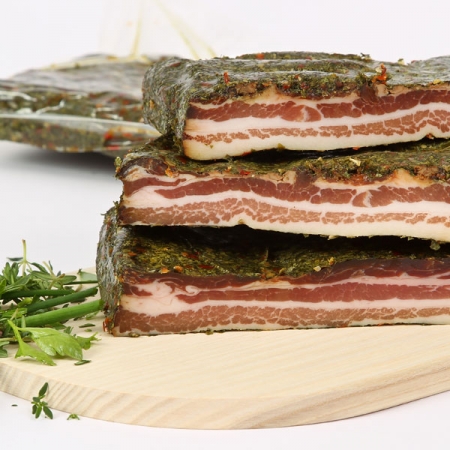 Buurespeck im Kräutermantel (geschnitten)